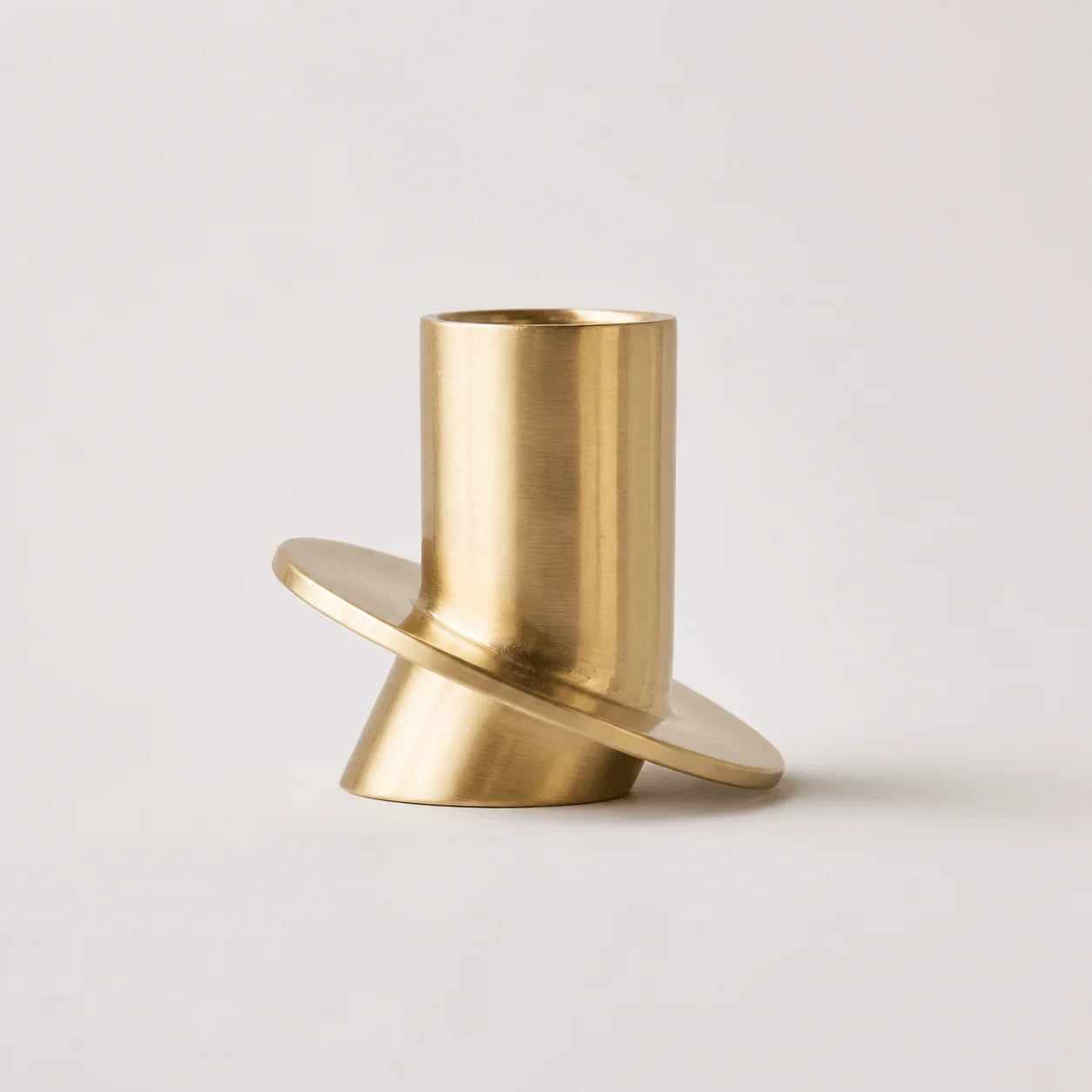 StillAura copper geometric candle holder for table decoration, elegant candlestick ornament.