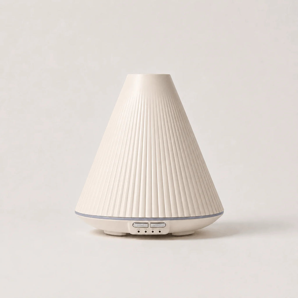 StillAura 160ml aromatherapy humidifier, a sleek fragrance diffuser for home fragrance and relaxation.