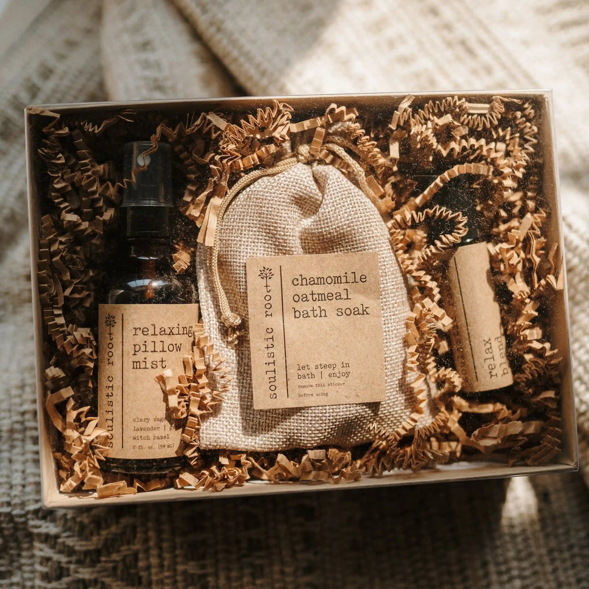 Soulistic Root Relax Gift Set Trio with pillow mist and oatmeal soak