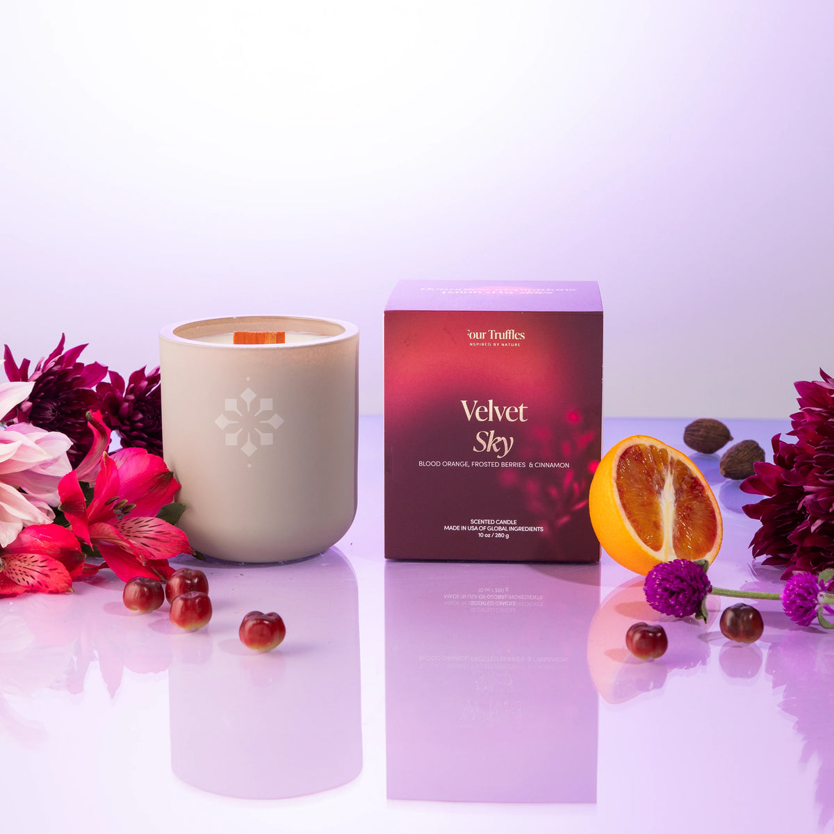 Four Truffles Velvet Sky Candle product image
