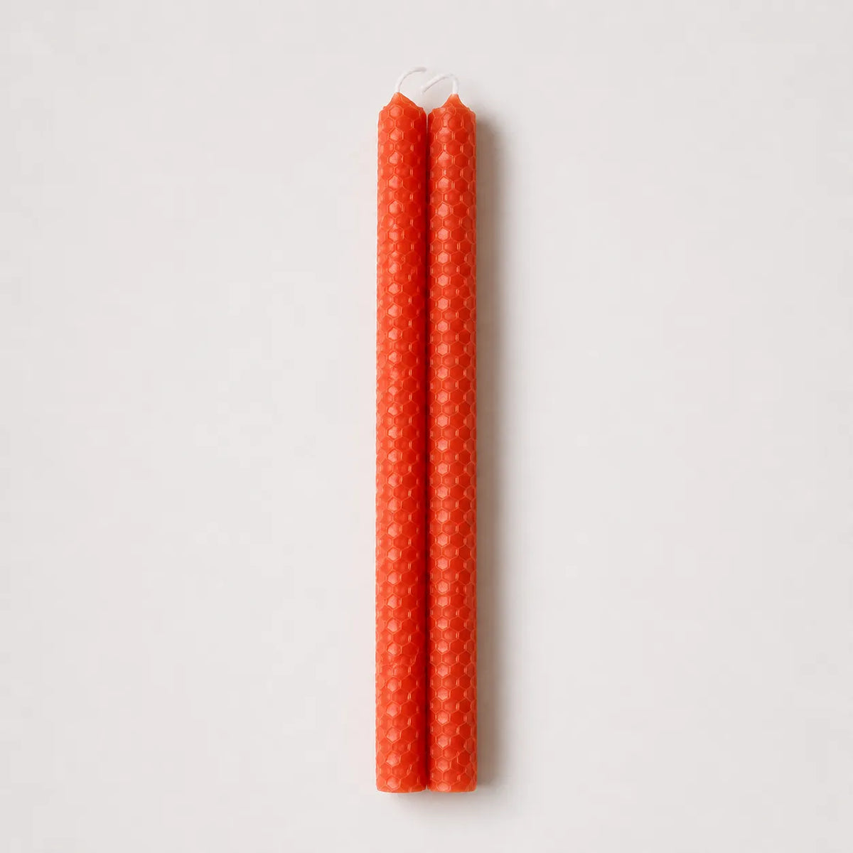StillAura 25 cm pure beeswax taper candle set, elegant decorative candles for living room decor.