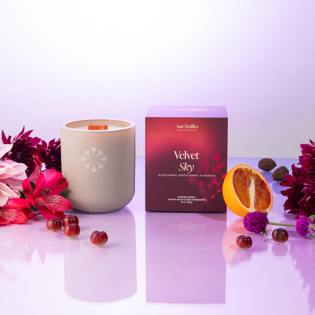 Four Truffles Velvet Sky Candle product image